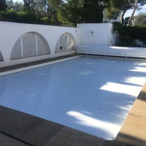 cubierta automatica piscina elevada con cajon 4